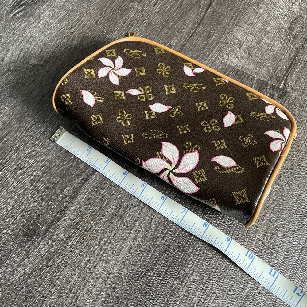 Brown Pink Floral Printed Crossbody Bag / Clutch - Picture 4 of 11